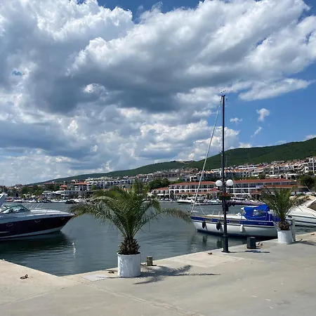 Apartman Horizon 28 'в' *